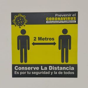 Letrero adhesivo "conserve la distancia 2 metros"